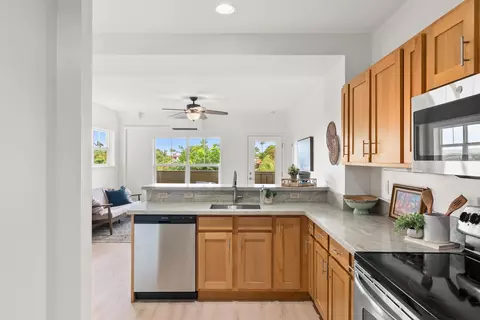 3708 Lower Honoapiilani Rd #E20, Lahaina, HI 96761