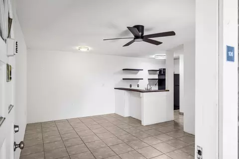 160 Keonekai Rd #12-106, Kihei, HI 96753