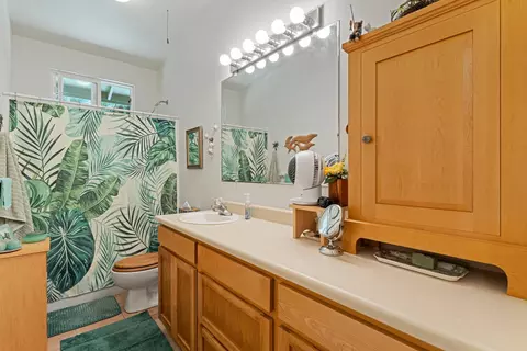 Bath - 4345 Waha Pl, Haiku, HI 96708 photo 5 of 6