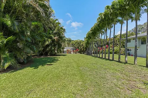 Exterior - 4345 Waha Pl, Haiku, HI 96708 photo 11 of 14