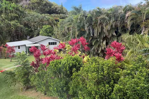Exterior - 4345 Waha Pl, Haiku, HI 96708 photo 12 of 14