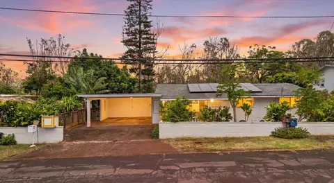 40 Leie St, Makawao, HI 96768