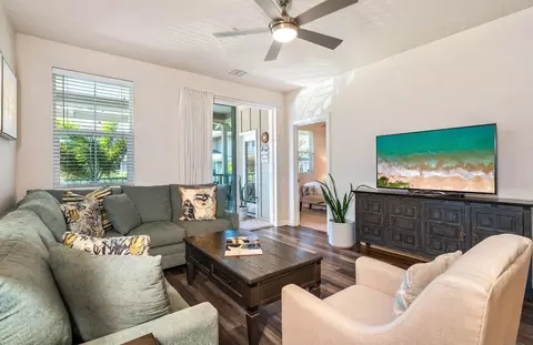 34 Hune One Ln #12-202, Kihei, HI 96753