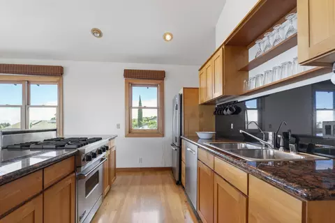 Kitchen - 68 Ka Dr, Kula, HI 96790 photo 5 of 5