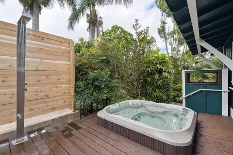 Exterior - 68 Ka Dr, Kula, HI 96790 photo 5 of 12