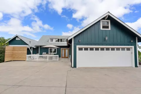 Exterior - 68 Ka Dr, Kula, HI 96790 photo 1 of 12