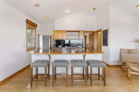 Kitchen - 68 Ka Dr, Kula, HI 96790 photo 4 of 5
