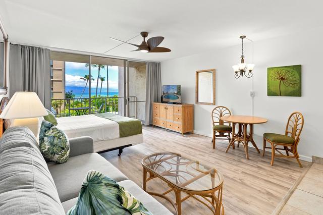 4365 Lower Honoapiilani Rd #216, Lahaina, HI 96761