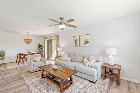 33 Kihalani St #403, Kihei, HI 96753
