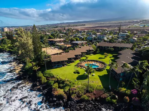3975 Lower Honoapiilani Rd #114, Lahaina, HI 96761