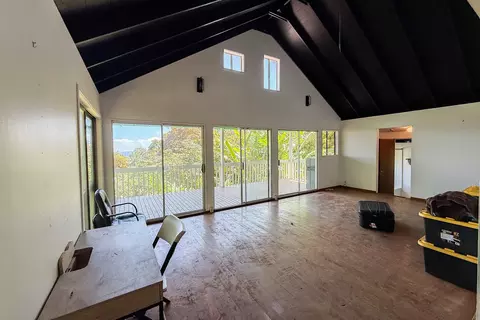 Living - 420 Haumana Rd, Haiku, HI 96708 photo 1 of 1
