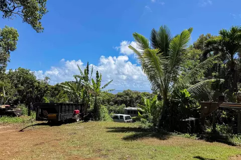 Exterior - 420 Haumana Rd, Haiku, HI 96708 photo 5 of 15