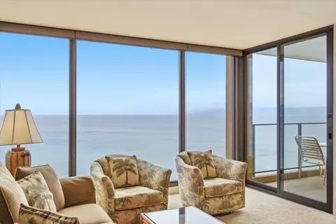 110 Kaanapali Shores Pl #915, Lahaina, HI 96761