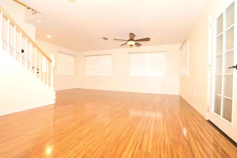 Living - 63 Papahi Loop, Kahului, HI 96732 photo 3 of 4