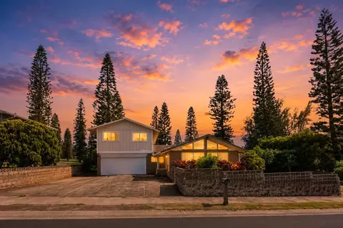 2806 Iolani St, Makawao, HI 96768