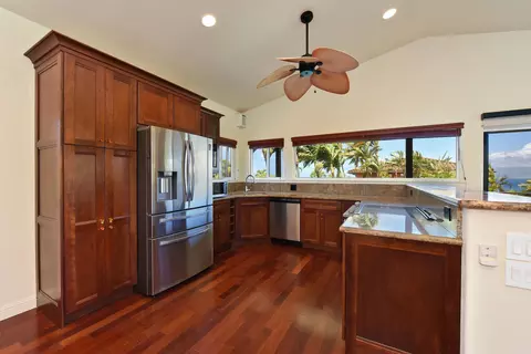 Kitchen - 6 Iris Pl, Lahaina, HI 96761 photo 2 of 5