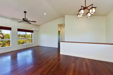 Living - 6 Iris Pl, Lahaina, HI 96761 photo 10 of 11