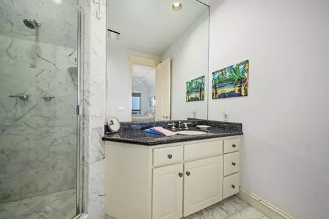 Bath - 212 Crestview Rd, Lahaina, HI 96761 photo 8 of 8