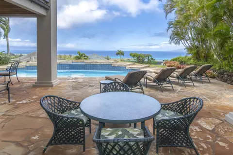 Exterior - 212 Crestview Rd, Lahaina, HI 96761 photo 2 of 9