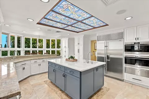 Kitchen - 54 Hakui Loop, Lahaina, HI 96761 photo 1 of 5