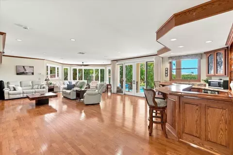 Living - 54 Hakui Loop, Lahaina, HI 96761 photo 2 of 5