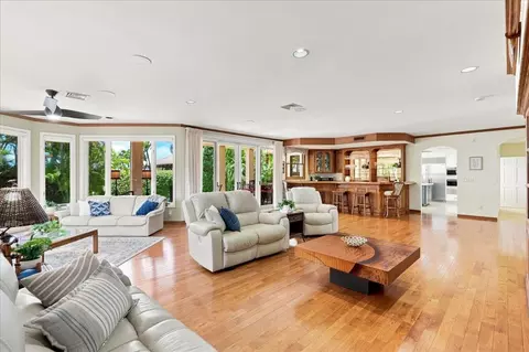 Living - 54 Hakui Loop, Lahaina, HI 96761 photo 5 of 5