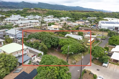 321 Mamo Pl, Wailuku, HI 96793