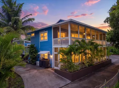 568 Hana Hwy #B, Paia, HI 96779