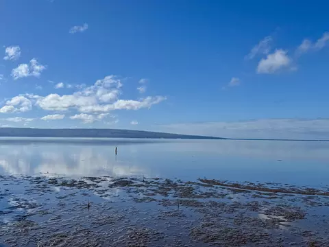 320 Seaside Pl, Kaunakakai, HI 96748