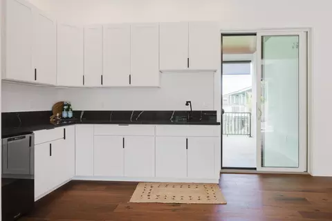 Kitchen - 101 Elepaio Pl #A, Kula, HI 96790 photo 4 of 5