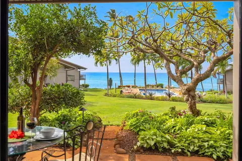 4057 Lower Honoapiilani Rd #116, Lahaina, HI 96761