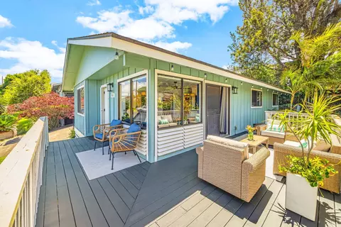 742 Kekona Pl, Makawao, HI 96768