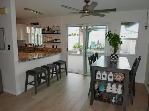 633 Meakanu Ln #205, Wailuku, HI 96793