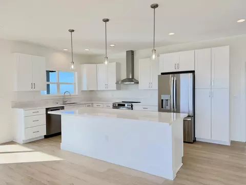 117 Hokupa St #30, Makawao, HI 96768