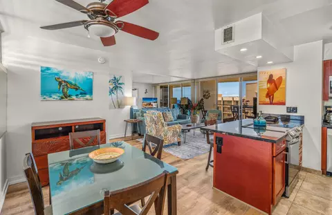 4365 Lower Honoapiilani Rd #1215, Lahaina, HI 96761