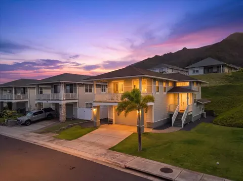 35 Palaa Pl, Wailuku, HI 96793