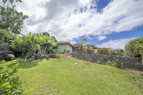 Exterior - 8 Paliuli Pl, Kula, HI 96790 photo 5 of 14