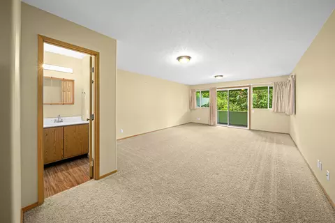 Living - 8 Paliuli Pl, Kula, HI 96790 photo 4 of 4