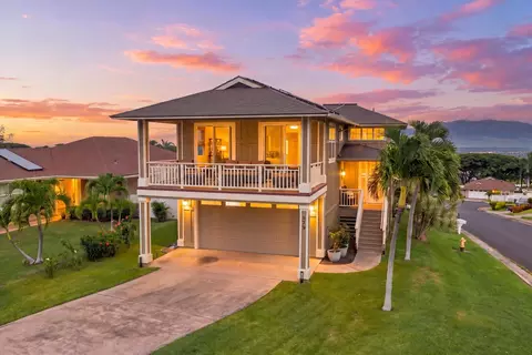 679 Komo Ohia St, Wailuku, HI 96793