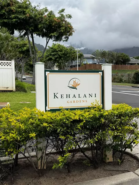 676 Meakanu Ln #1305, Wailuku, HI 96793