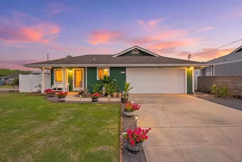 34 Mauli Ola St, Wailuku, HI 96793