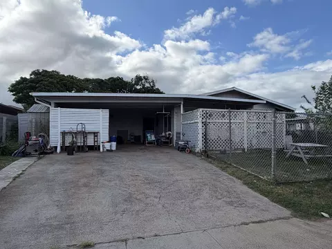 244 S Lehua St, Kahului, HI 96732