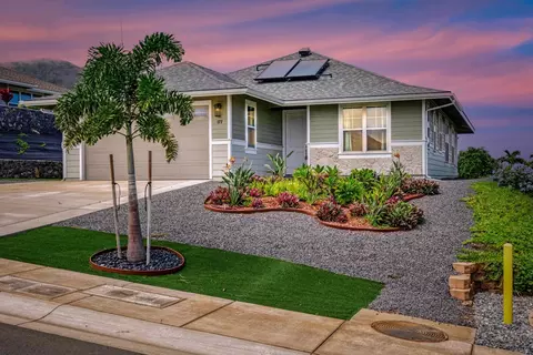 177 Pua Kalaunu Loop, Wailuku, HI 96793