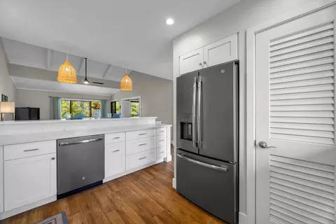Kitchen - 3788 Lower Honoapiilani Rd #E205, Lahaina, HI 96761 photo 4 of 4