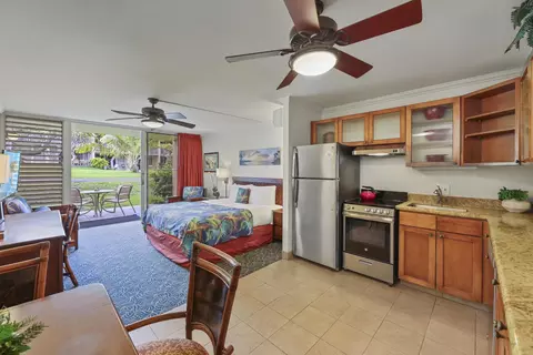 5315 Lower Honoapiilani Rd #C122, Lahaina, HI 96761