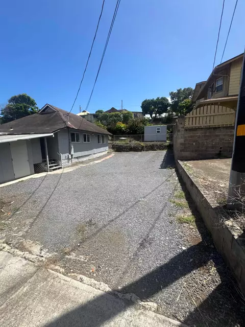 1980 Mill St, Wailuku, HI 96793