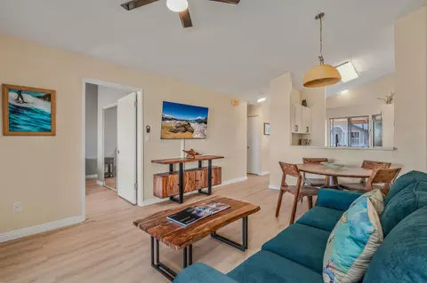 71 Waiaka Ln #35-202, Wailuku, HI 96793