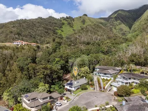 551 Polulani Dr, Wailuku, HI 96793