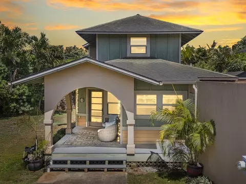 33 Hoku Pl, Paia, HI 96779