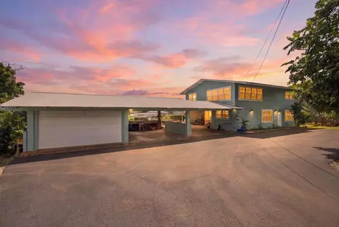 1605 Piihana Rd, Wailuku, HI 96793